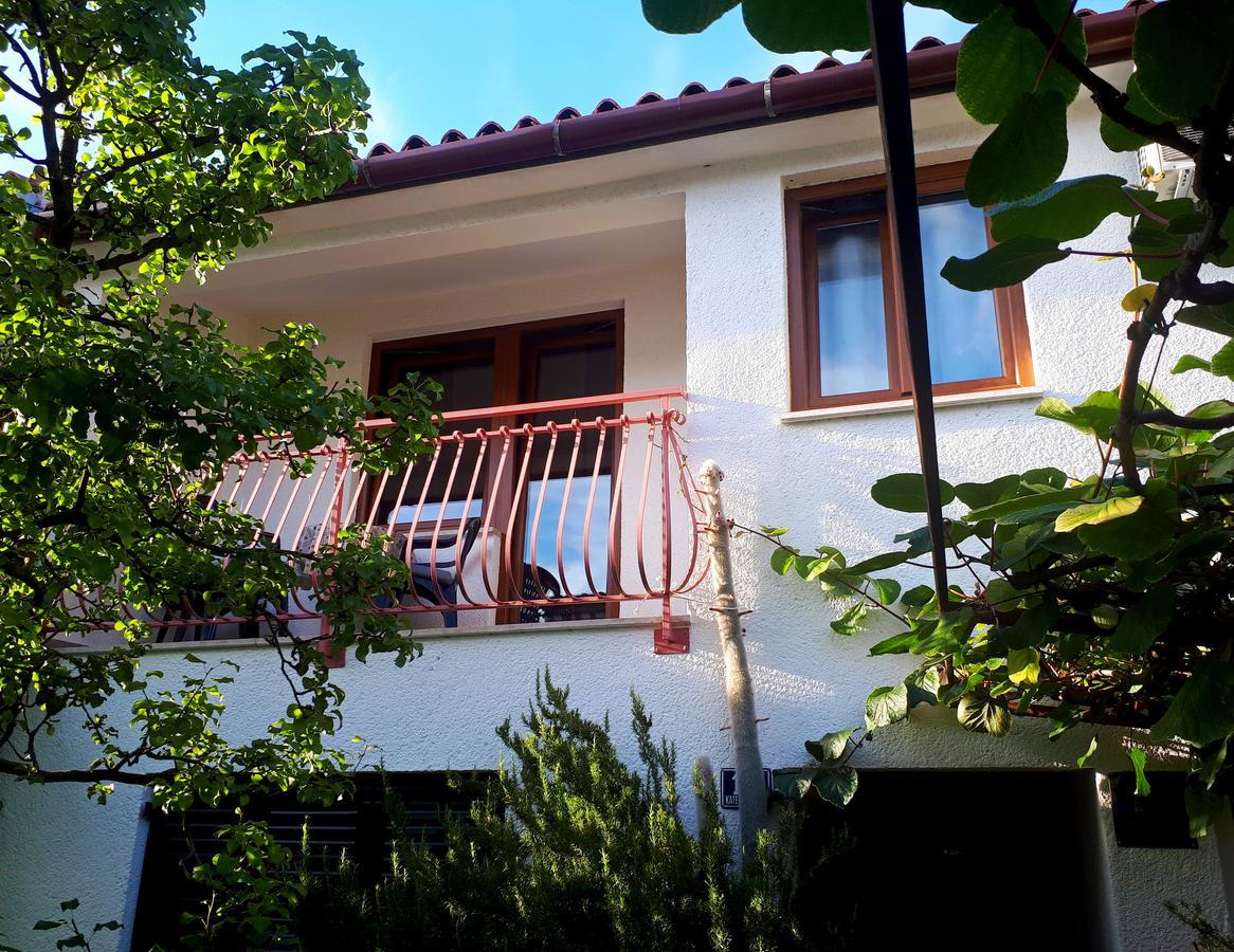 Apartments Lea פורץ מראה חיצוני תמונה