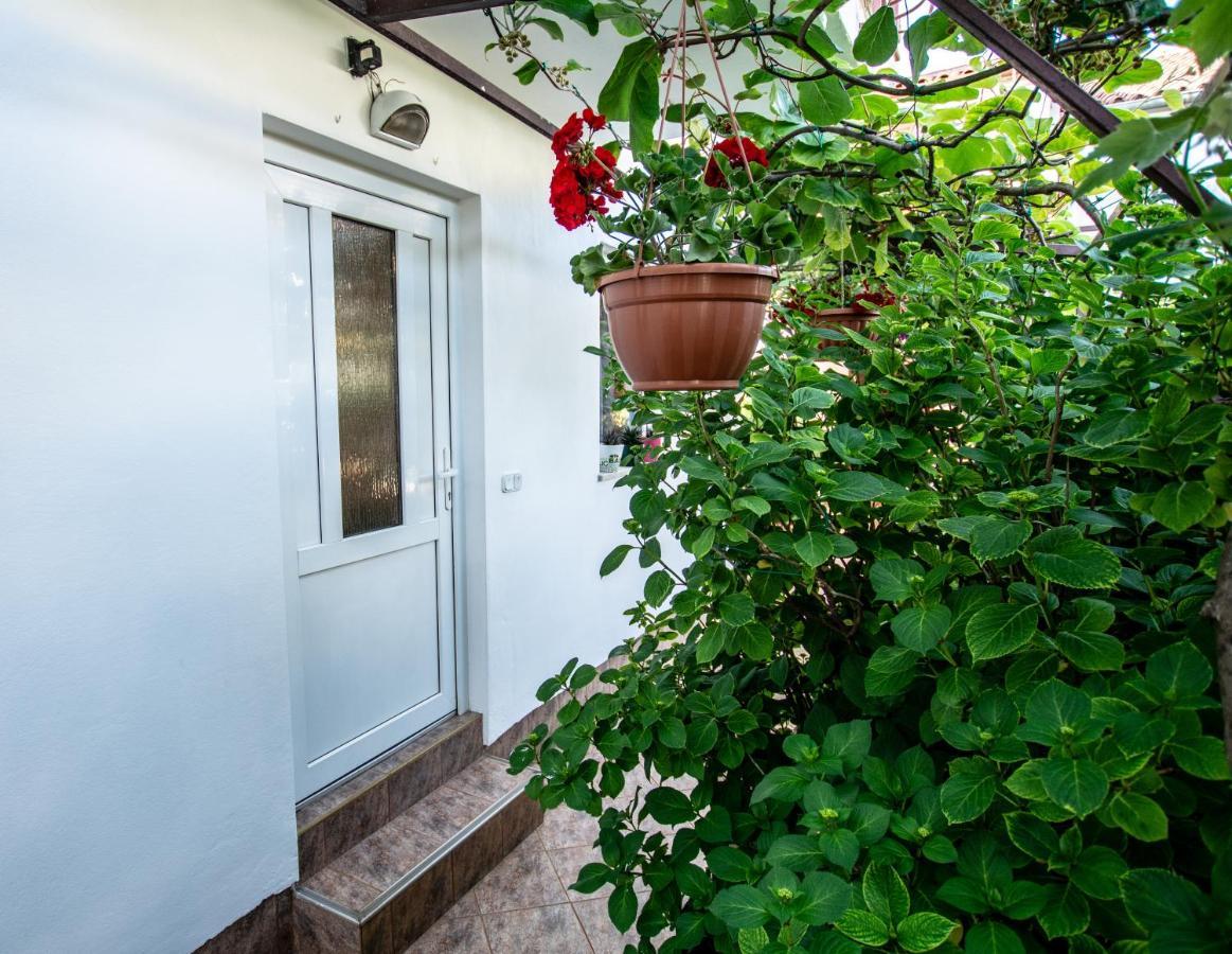 Apartments Lea פורץ מראה חיצוני תמונה