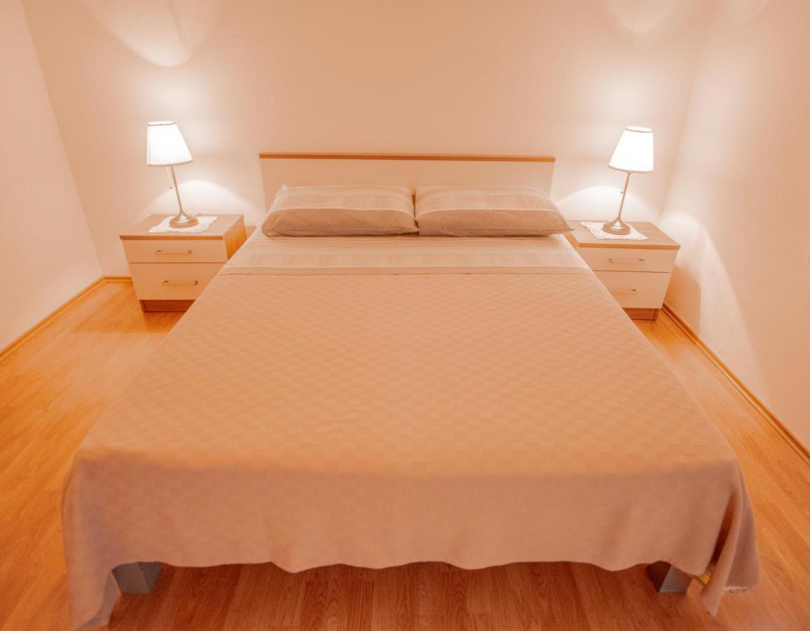 Apartments Lea פורץ מראה חיצוני תמונה