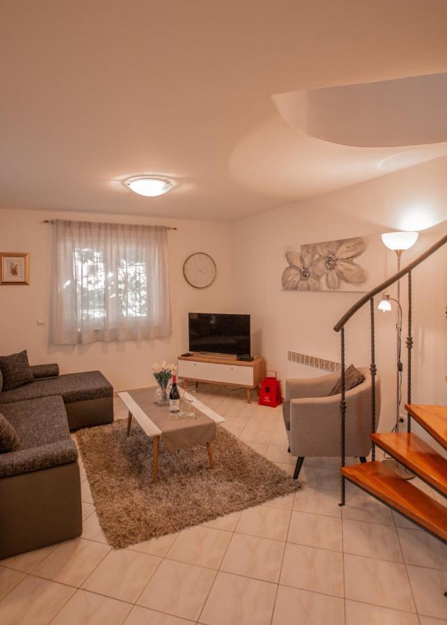 Apartments Lea פורץ מראה חיצוני תמונה